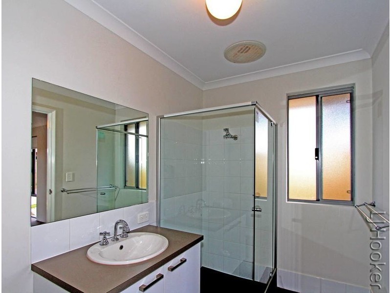 14 Adela Bend, Lakelands WA 6180