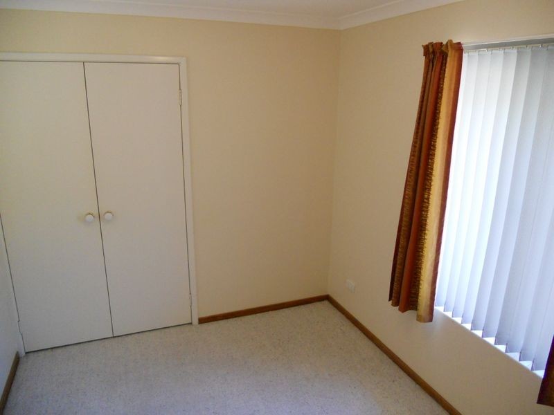 5 Muirfield Court, Halls Head WA 6210