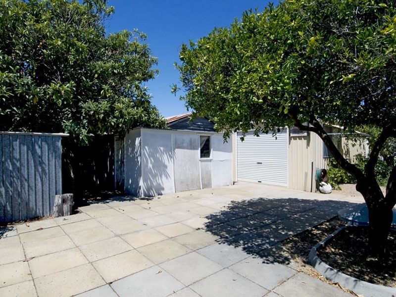 13 Hackett Street, Mandurah WA 6210