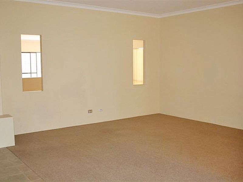17 Cordia Way, Halls Head WA 6210
