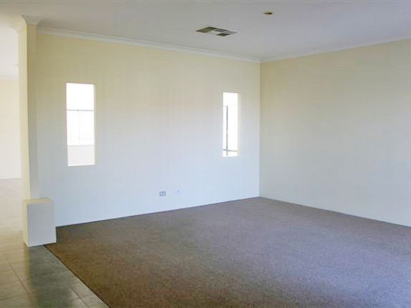 17 Cordia Way, Halls Head WA 6210