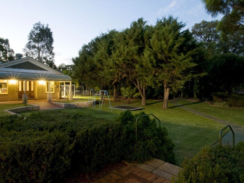 40 Marginata Road, Parklands WA 6180