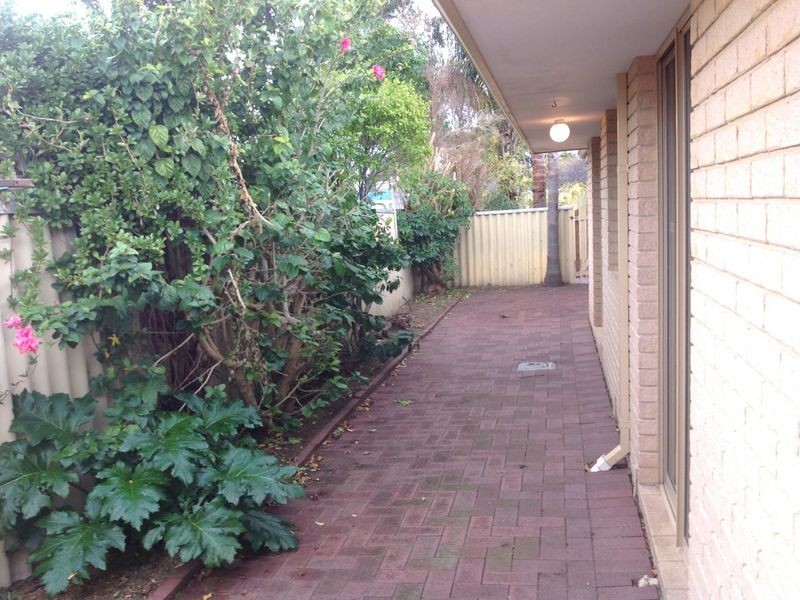 4/25 Tuckey Street, Mandurah WA 6210