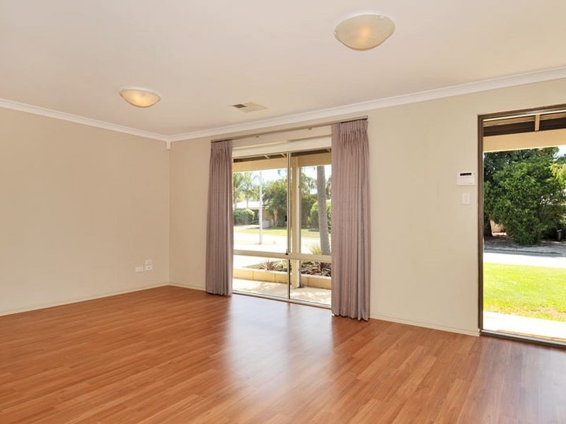 29 Tacoma Loop, Dudley Park WA 6210