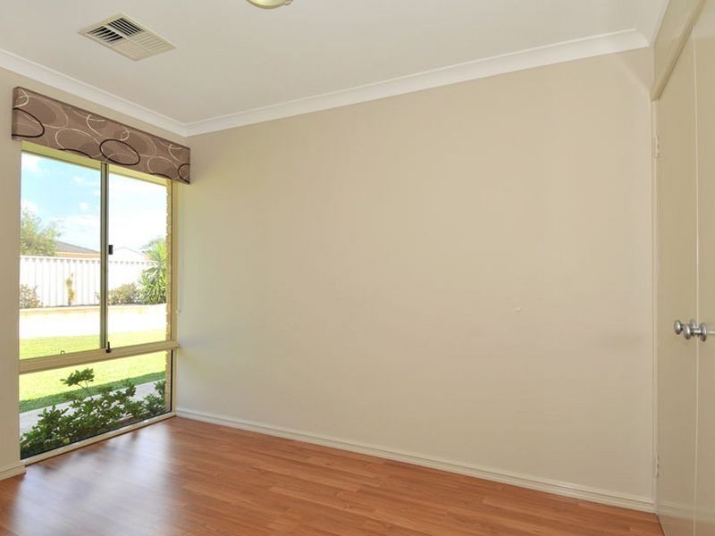 29 Tacoma Loop, Dudley Park WA 6210