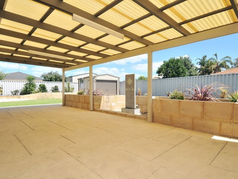 29 Tacoma Loop, Dudley Park WA 6210