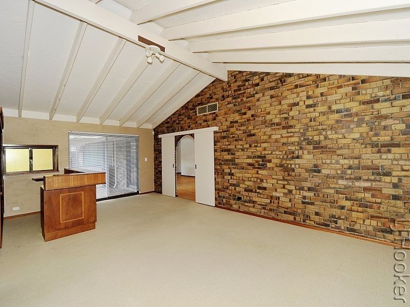 66 Mclarty Road, Halls Head WA 6210