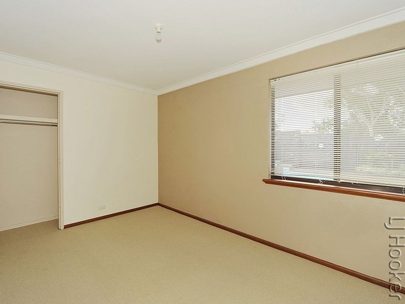 66 Mclarty Road, Halls Head WA 6210