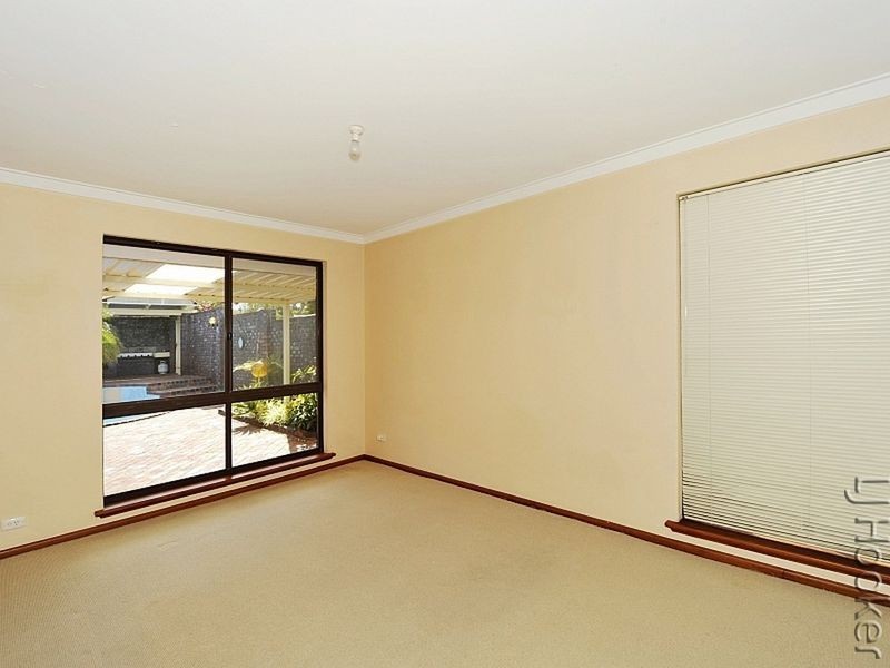 66 Mclarty Road, Halls Head WA 6210