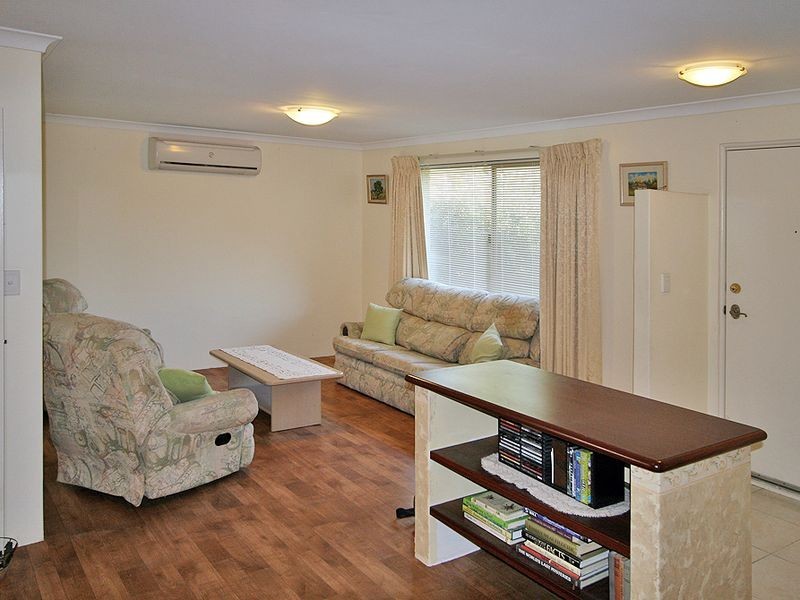 7a Mariner Place, Halls Head WA 6210