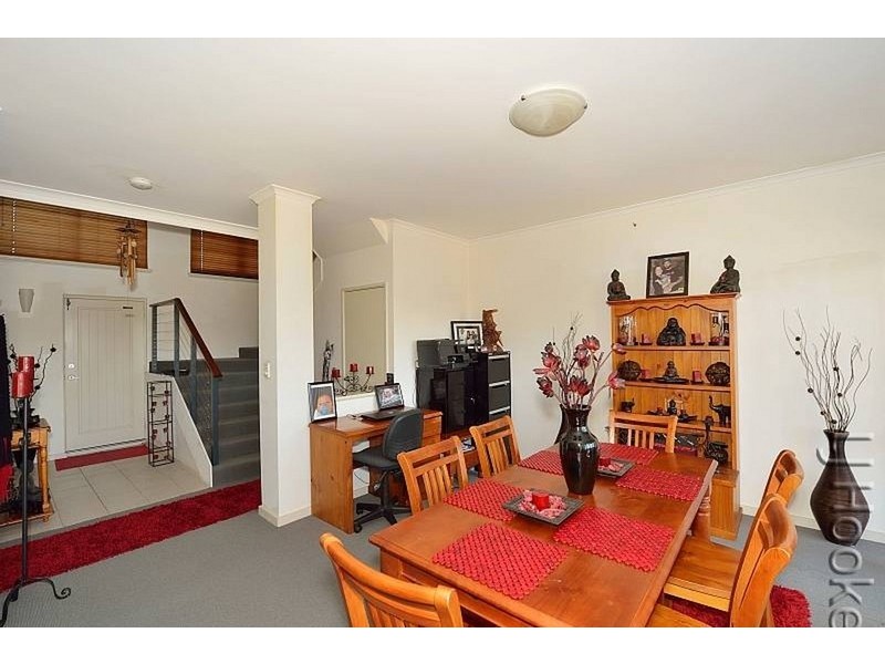 17/3 Piccolo Place, Halls Head WA 6210