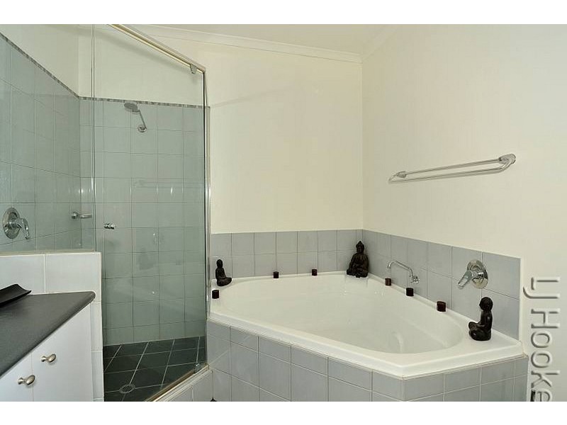 17/3 Piccolo Place, Halls Head WA 6210