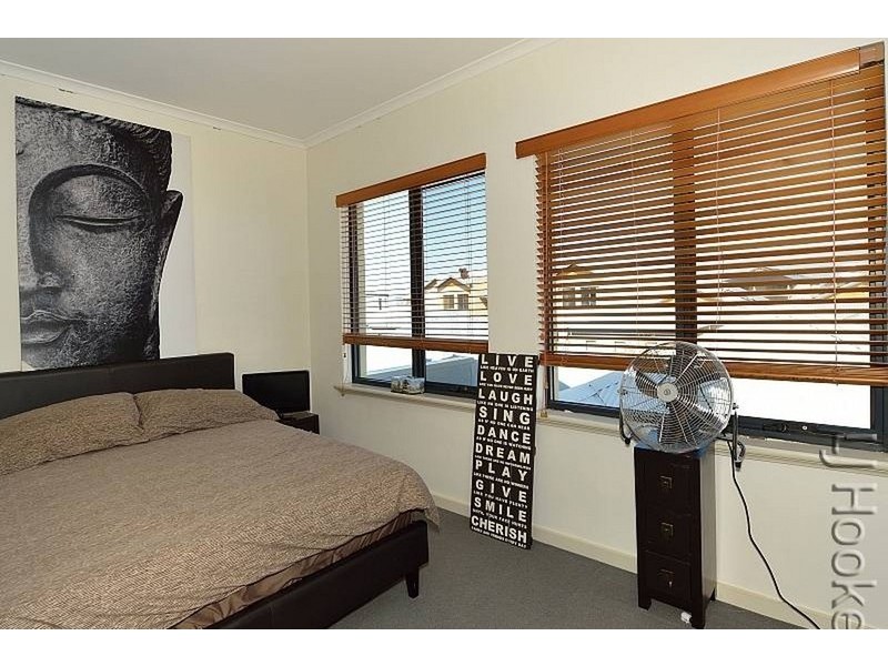 17/3 Piccolo Place, Halls Head WA 6210