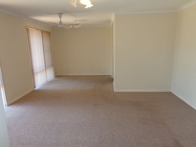 26 Casuarina Drive, Halls Head WA 6210