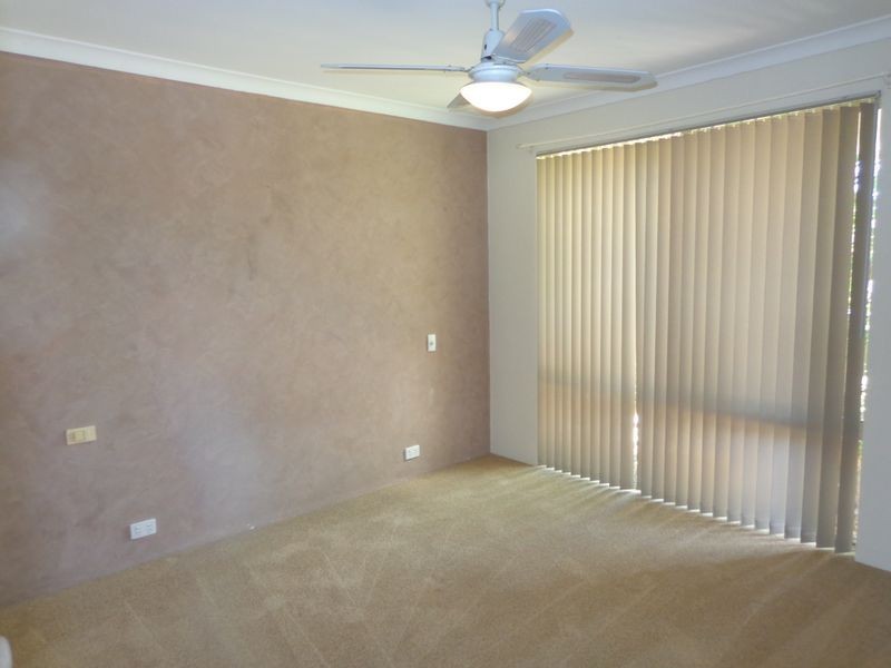 26 Casuarina Drive, Halls Head WA 6210