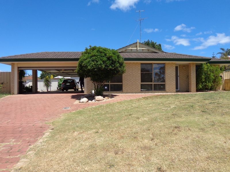 26 Casuarina Drive, Halls Head WA 6210