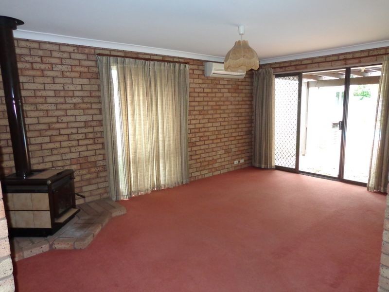 6 Volga Place, Greenfields WA 6210