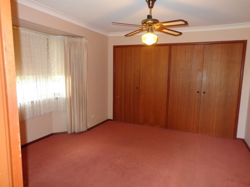 6 Volga Place, Greenfields WA 6210