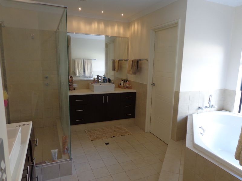 7 Tamar Break, Madora Bay WA 6210