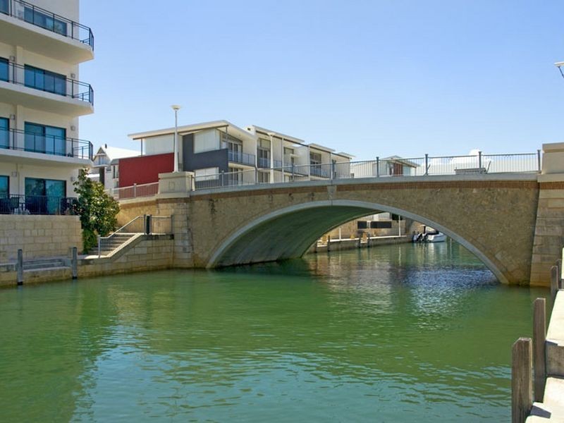 6/7 Florian Mews, Mandurah WA 6210