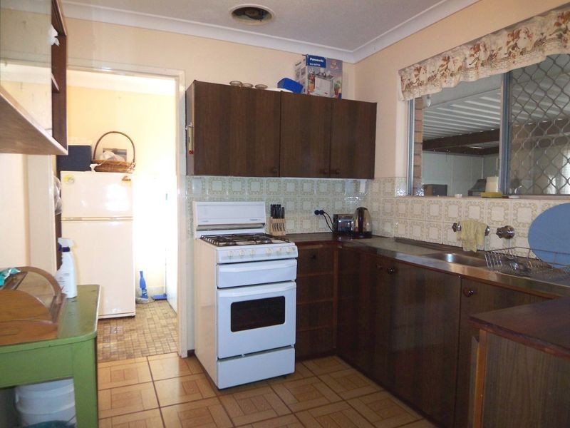 2 Jurrell Street, Mandurah WA 6210