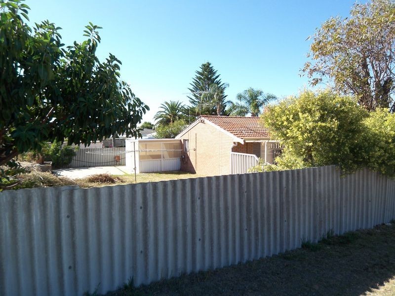 2 Jurrell Street, Mandurah WA 6210