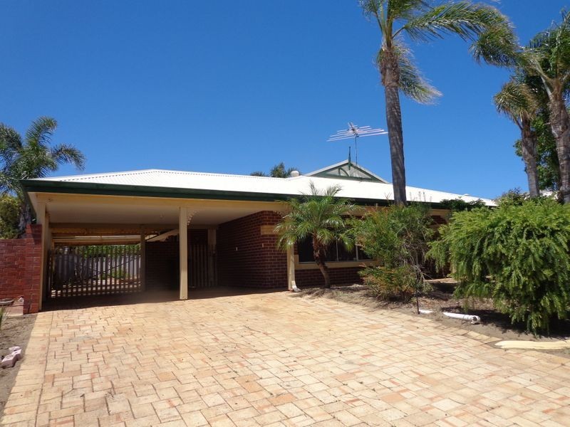 28 Floribunda Avenue, Halls Head WA 6210