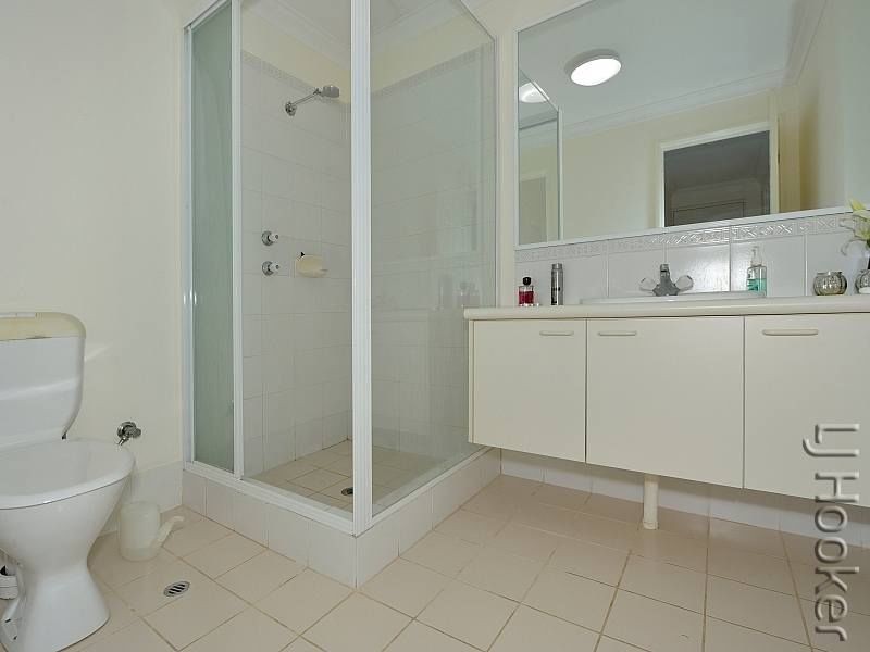 8/3 Leslie Street, Dudley Park WA 6210