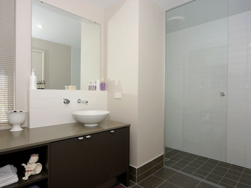 4 Tylney Loop, Meadow Springs WA 6210