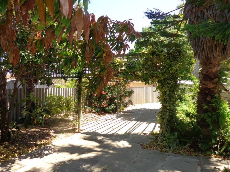 23 Dundas Place, Greenfields WA 6210