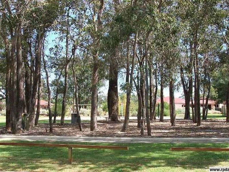 29 Placid Bend, South Yunderup WA 6208