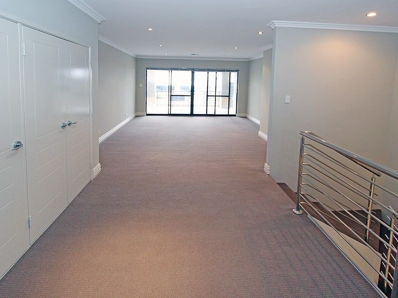 10 Cormorant Key, Wannanup WA 6210