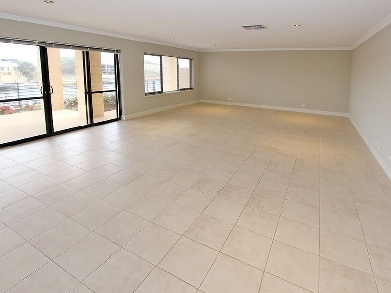 10 Cormorant Key, Wannanup WA 6210