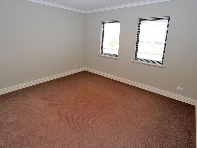 10 Cormorant Key, Wannanup WA 6210