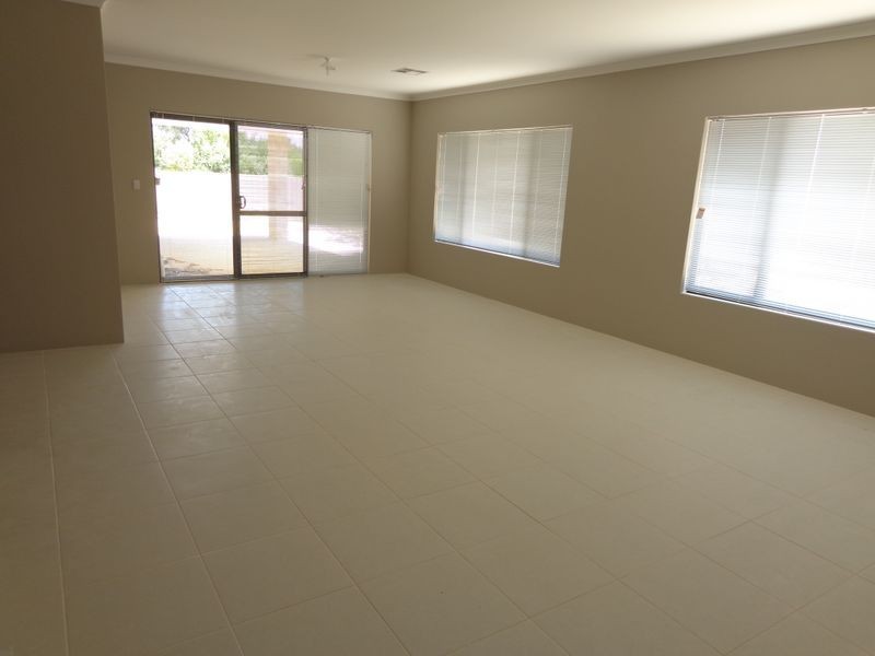 3 Katanning Avenue, Dawesville WA 6211