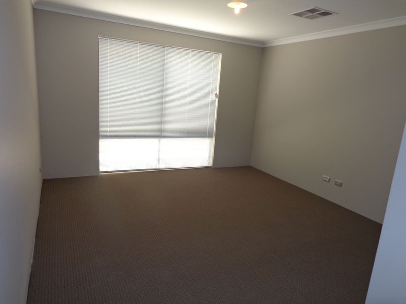 3 Katanning Avenue, Dawesville WA 6211