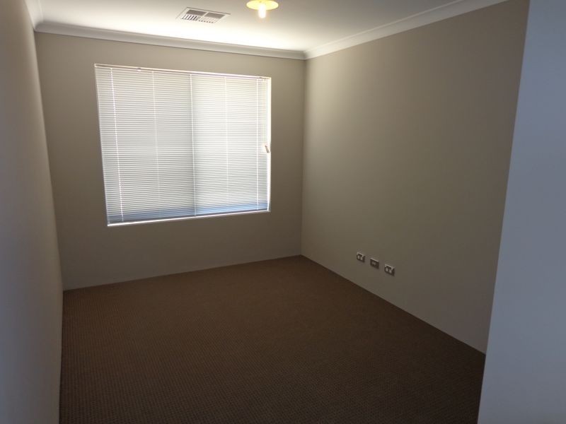 3 Katanning Avenue, Dawesville WA 6211