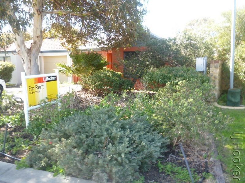 1b Hobley Street, Mandurah WA 6210
