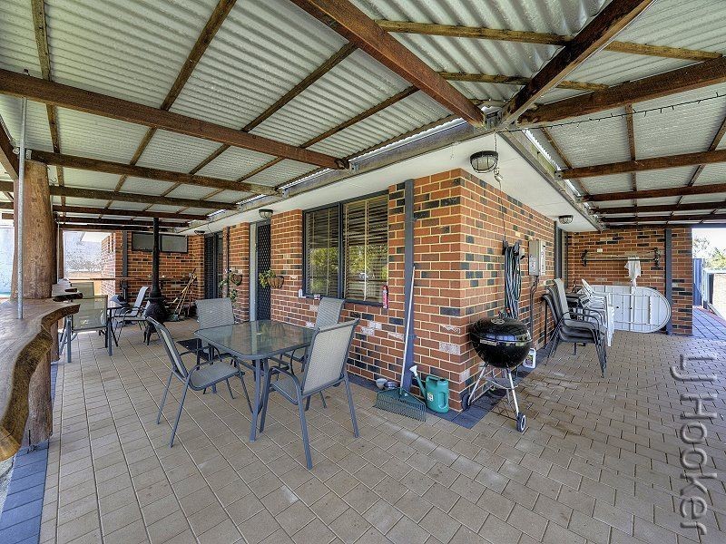 4 Allambi Way, South Yunderup WA 6208