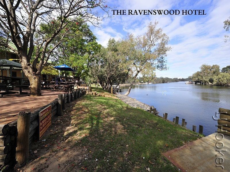 4 Allambi Way, South Yunderup WA 6208