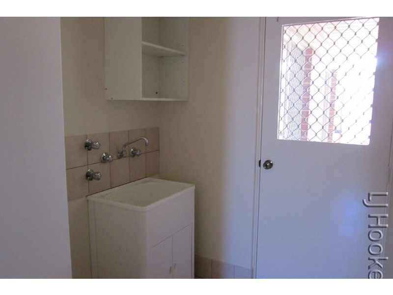 3/5 Cambridge Drive, Greenfields WA 6210
