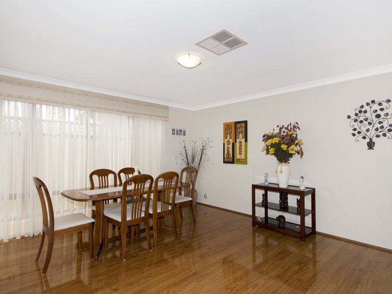 4 Tasman Loop, Dudley Park WA 6210