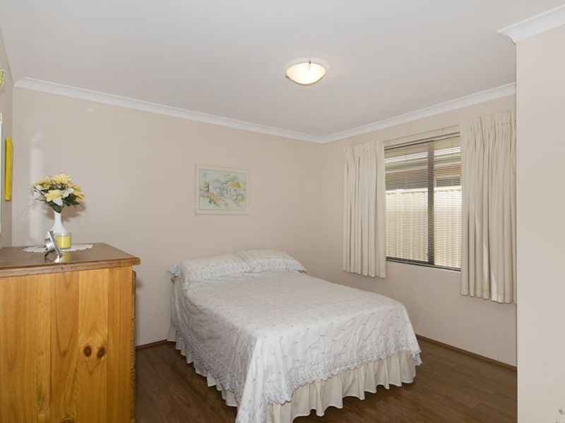 4 Tasman Loop, Dudley Park WA 6210