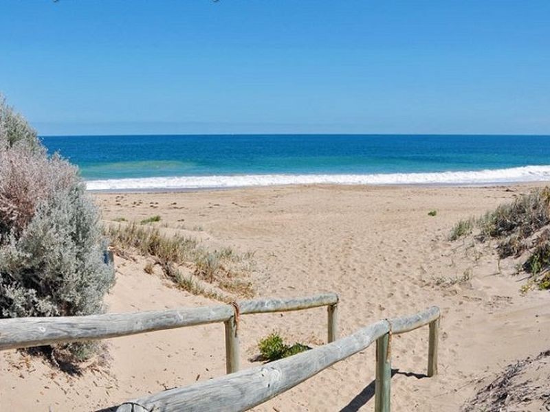 40 Ronsard Drive, San Remo WA 6210