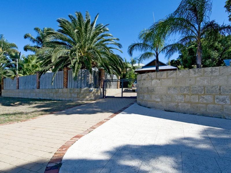 26 Corinna Street, Falcon WA 6210