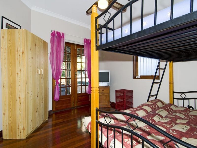 26 Corinna Street, Falcon WA 6210