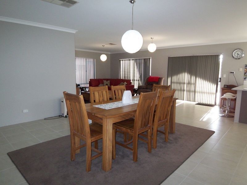 73 Sunset Circle, Pinjarra WA 6208