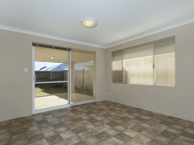 28 Wanjeep Street, Coodanup WA 6210