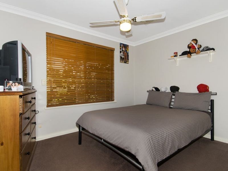 28 Blackwood Parade, Dudley Park WA 6210