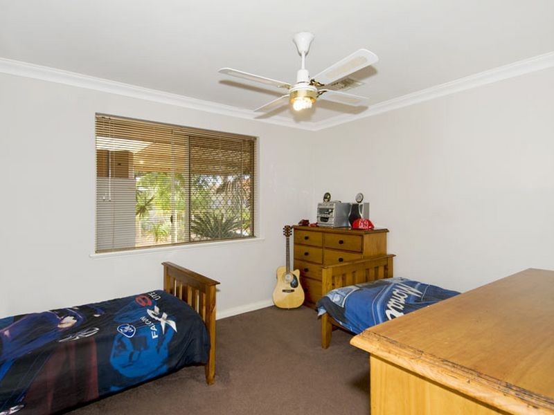 28 Blackwood Parade, Dudley Park WA 6210
